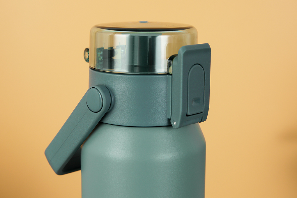 Bình giữ nhiệt inox 670 ml Delites XB-20109 Màu Xanh bộ đội