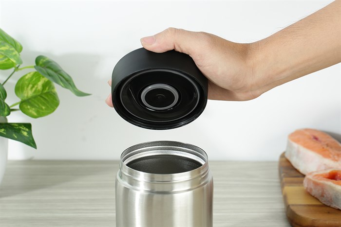 Bộ bình đựng thức ăn giữ nhiệt inox Lock&Lock LHC8031SLV Màu Bạc