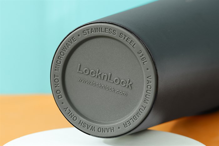 Ly giữ nhiệt inox 550 ml Lock&Lock LHC3249BLK Màu Đen
