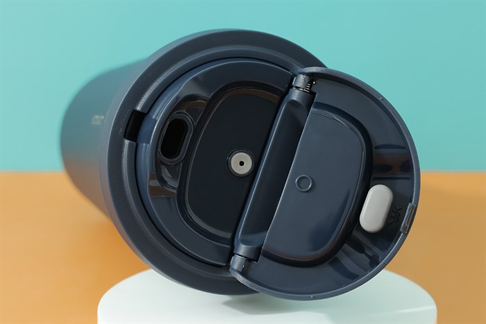 Ly giữ nhiệt inox 550 ml Lock&Lock LHC3249BLK Màu Xanh Navy