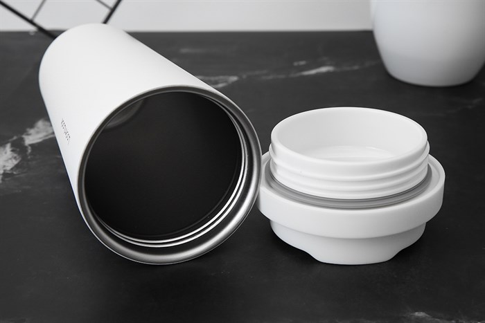 Ly giữ nhiệt inox 550 ml Lock&Lock LHC3249WHT Màu Trắng