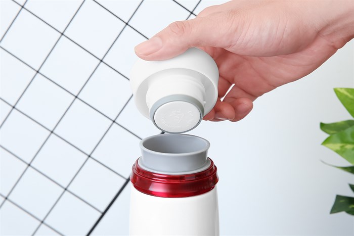 Bình giữ nhiệt inox 450 ml Lock&Lock LHC4131WR Màu Trắng - Đỏ