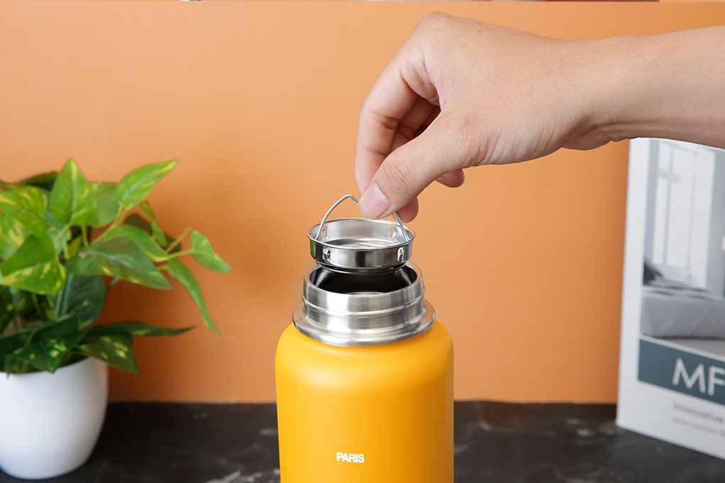 Bình giữ nhiệt inox 897 ml Lock&Lock LHC4160YEL Màu Vàng