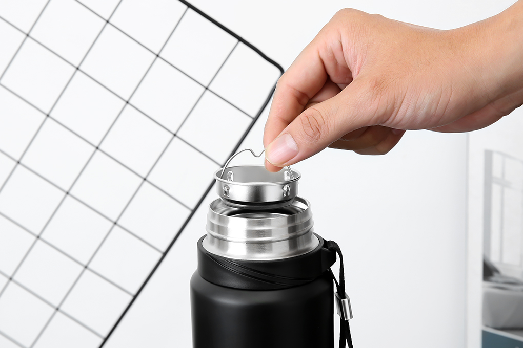 Bình giữ nhiệt inox 800 ml Lock&Lock LHC6180BLK Màu Đen