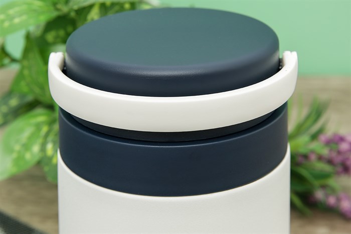 Bình đựng thức ăn giữ nhiệt inox 700 ml Lock&Lock LHC8042NVY Màu Xanh Navy