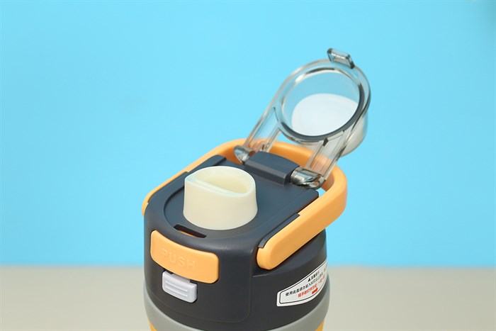 Bình giữ nhiệt inox 580 ml Delites TH2339 Xám Màu Xám