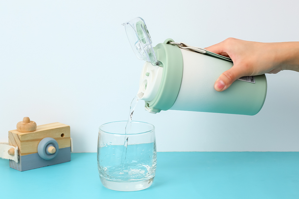 Ly giữ nhiệt inox 540 ml Delites XB-23143 Xanh lá Màu Xanh lá