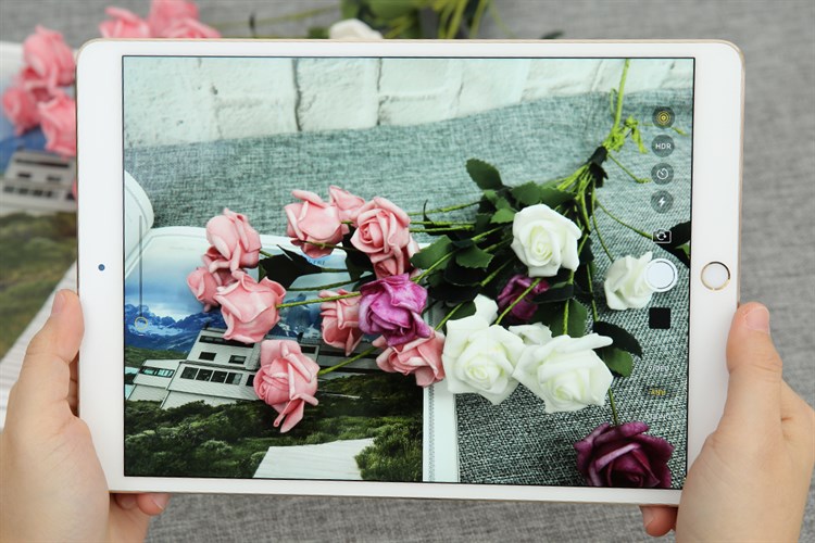 Máy tính bảng iPad Pro 10.5 inch Wifi 64GB (2017) Màu Vàng đồng