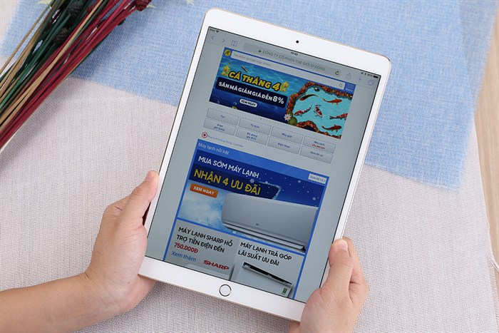 Máy tính bảng iPad Pro 10.5 inch Wifi Cellular 64GB (2017) Màu Vàng đồng