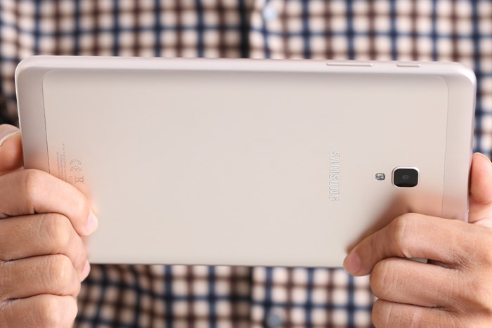 Máy tính bảng Samsung Galaxy Tab A 8.0 (2017) Màu Vàng đồng