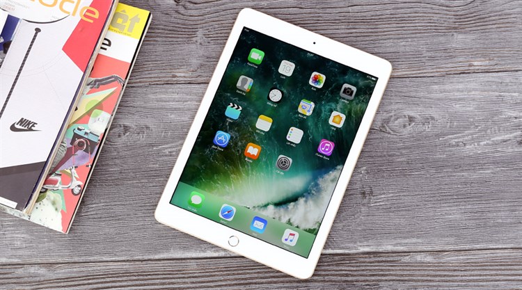 Máy tính bảng iPad Wifi 32GB (2018) Màu Vàng đồng