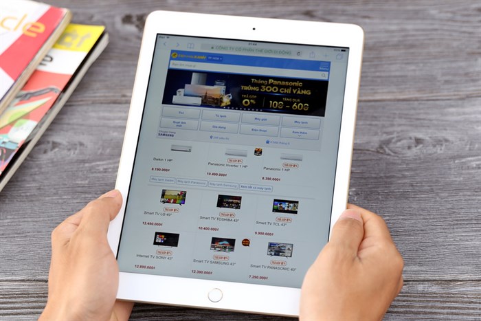 Máy tính bảng iPad Wifi 128 GB (2018) Màu Vàng đồng