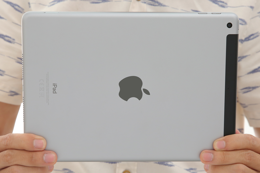 Máy tính bảng iPad Wifi Cellular 32GB (2018) Màu Xám