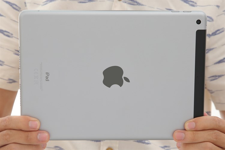 Máy tính bảng iPad Wifi Cellular 128GB (2018)