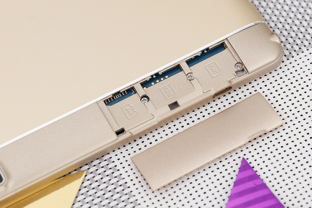 Máy tính bảng Mobell Tab 10