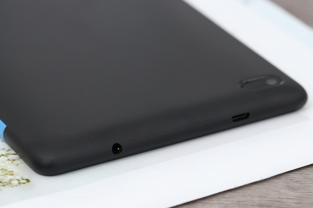 Máy tính bảng Lenovo Tab E7 TB-7104I Màu Đen