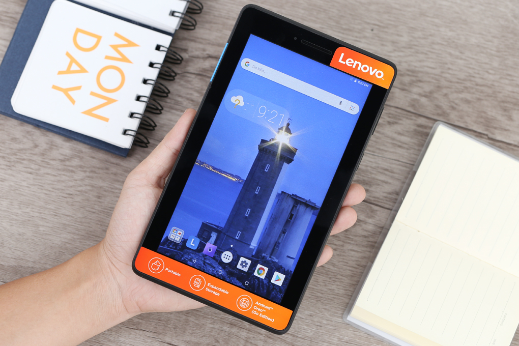 Máy tính bảng Lenovo Tab E7 TB-7104I Màu Đen
