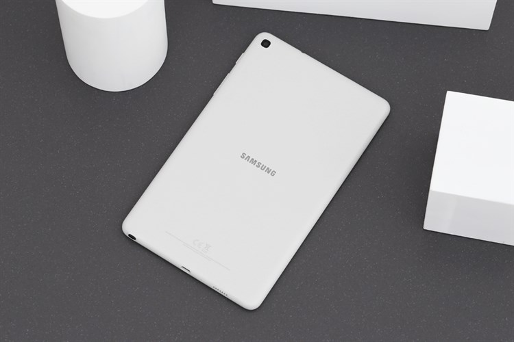 Máy tính bảng Samsung Galaxy Tab with S Pen (P205) Màu Xám