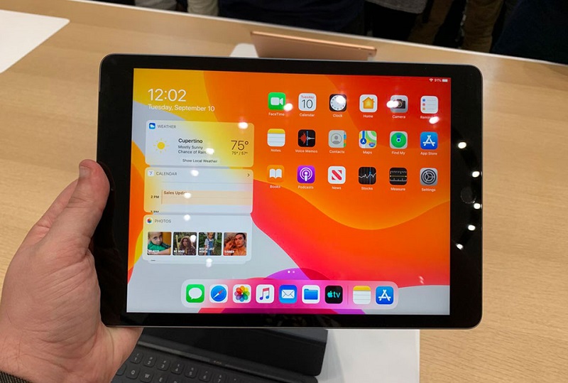 iPad 10.2 Wifi 32GB (2019) | Màn hình giải trí kích thước lớn