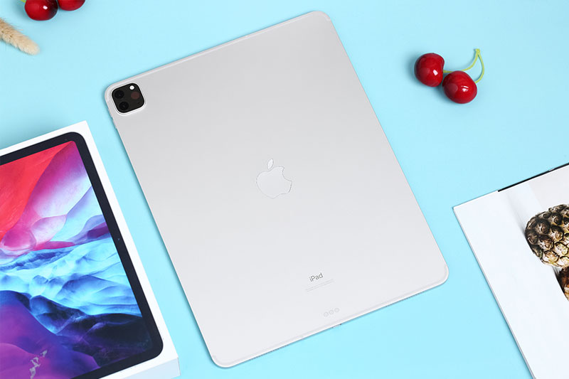 Máy tính bảng iPad Pro 12.9 inch Wifi 128GB (2020) | Thiết kế mặt lưng