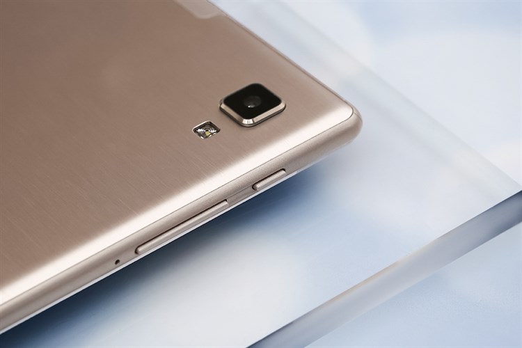 Máy tính bảng Masstel Tab 10 Ultra