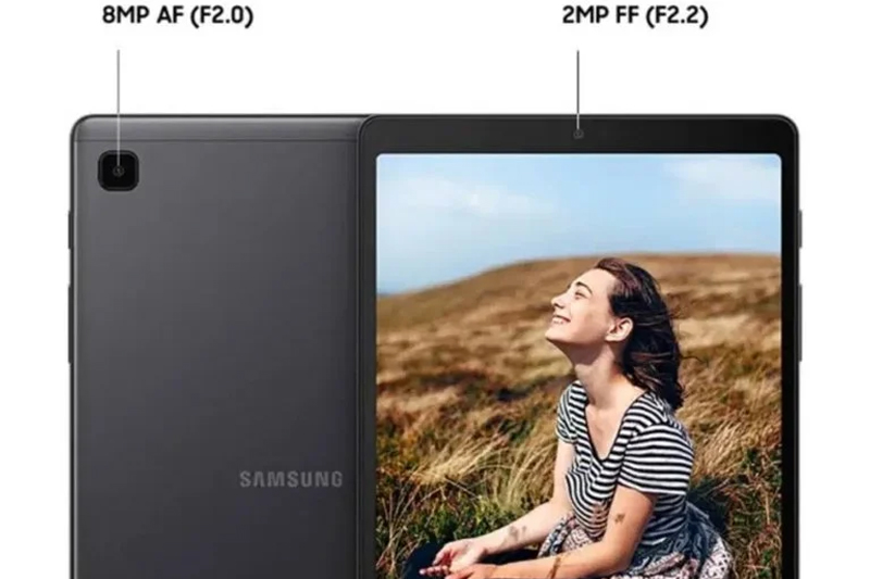 Galaxy Tab A7 Lite | Trang bị một camera trước và một camera sau