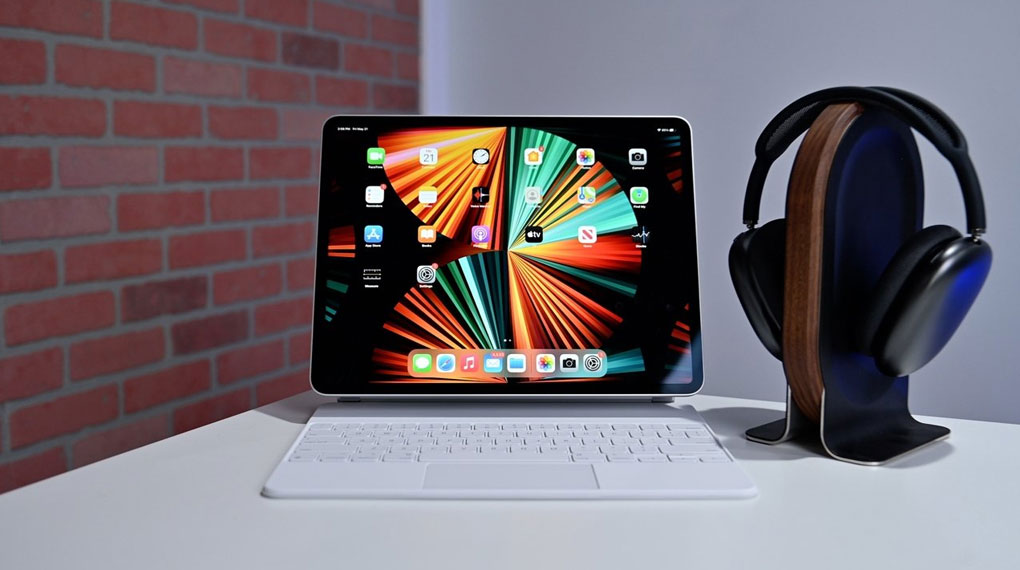 Máy tính bảng iPad Pro M1 12.9 inch WiFi Cellular 512GB (2021) | Hỗ trợ bạn phím rời