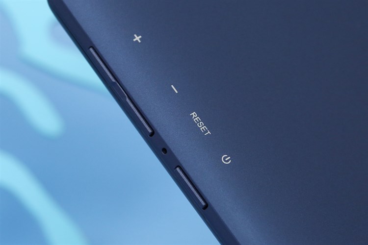 Máy tính bảng Masstel Tab 8.2 Màu Xanh Navy