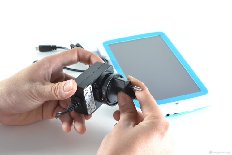 Máy tính bảng Archos Childpad