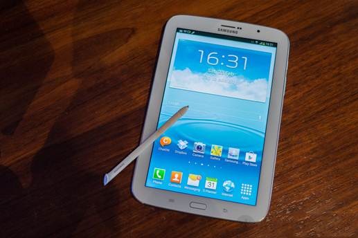 Galaxy Note 8.0 là một trong những mẫu MTB Android có thiết kế rất đẹp Galaxy Note 8.0 là một trong những mẫu MTB Android có thiết kế rất đẹp