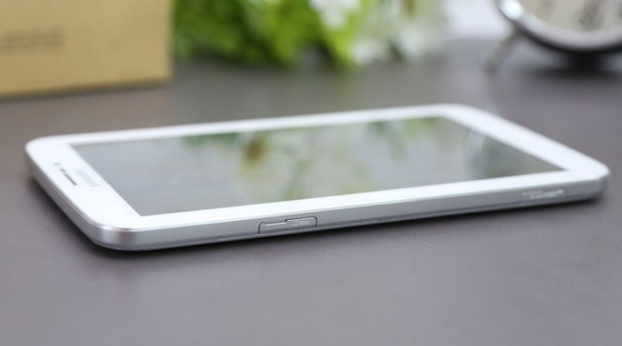 Máy tính bảng Samsung Galaxy Tab 3 7" 3G 16Gb (T211) Màu Trắng