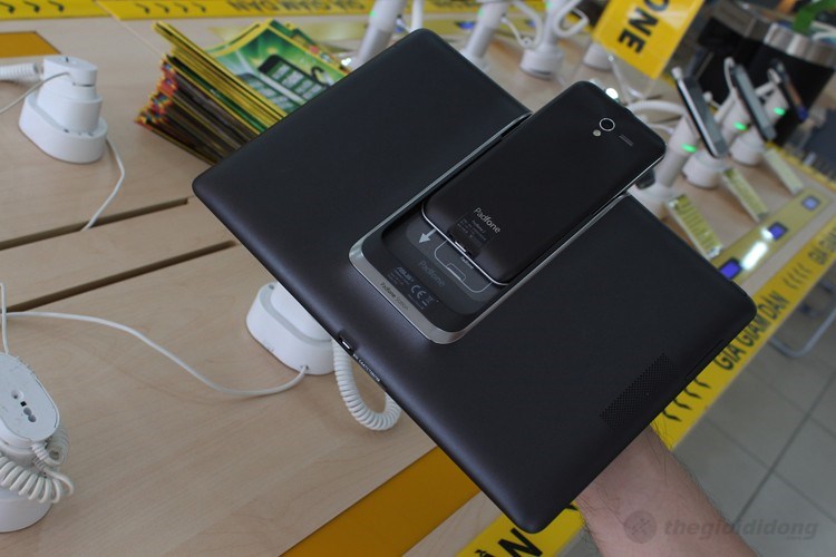 Máy tính bảng Asus Padfone 2 A68 10" 3G 32GB