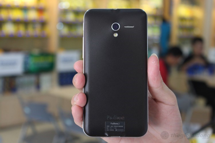 Máy tính bảng Asus Padfone 2 A68 10" 3G 32GB
