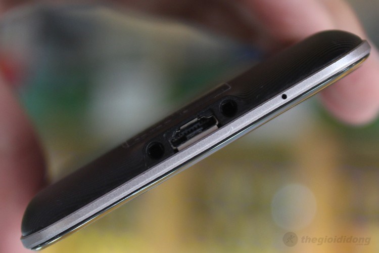 Máy tính bảng Asus Padfone 2 A68 10" 3G 32GB