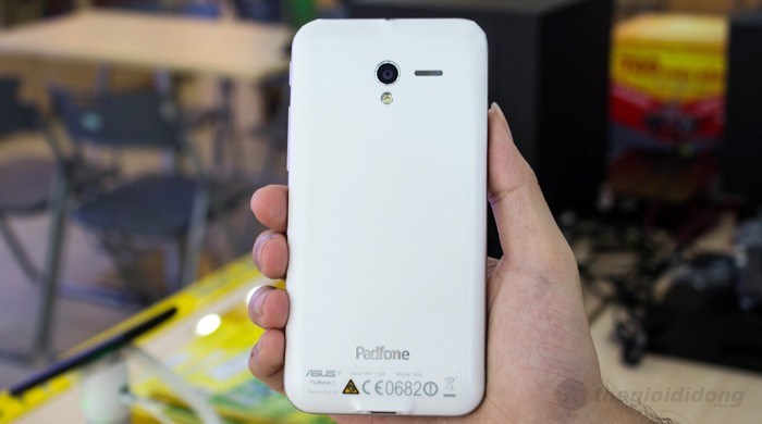 Máy tính bảng Asus Padfone 2 A68 10" 3G 32GB