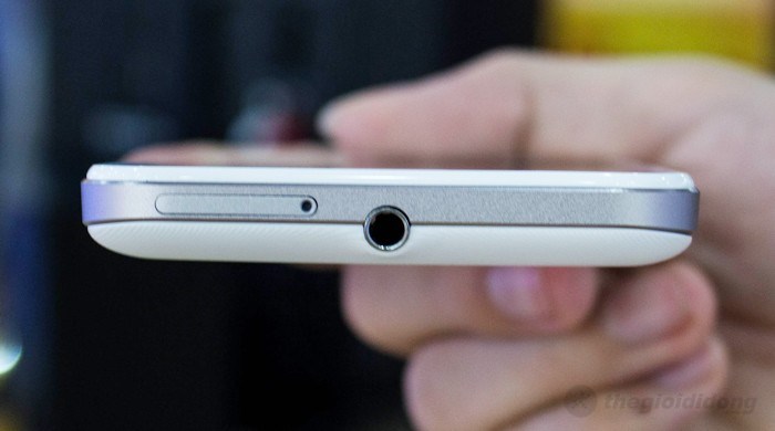 Máy tính bảng Asus Padfone 2 A68 10" 3G 32GB