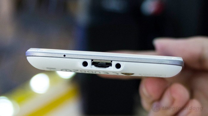 Máy tính bảng Asus Padfone 2 A68 10" 3G 32GB