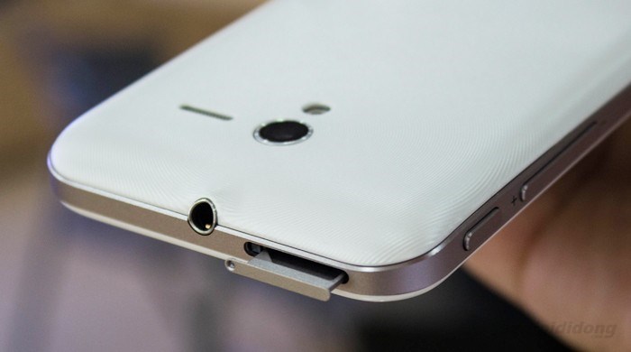 Máy tính bảng Asus Padfone 2 A68 10" 3G 32GB