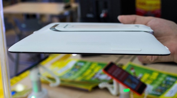 Máy tính bảng Asus Padfone 2 A68 10" 3G 32GB