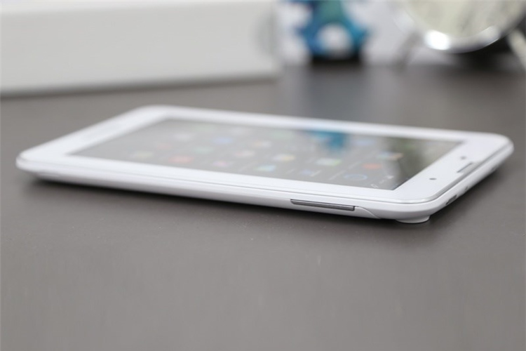 Máy tính bảng Lenovo Idea tab A3000 Màu Trắng