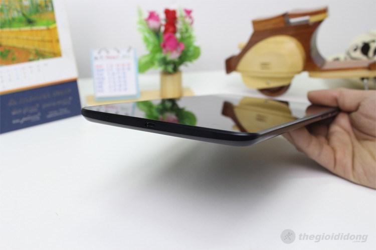 Máy tính bảng LG G Pad 8.3 16GB/Wifi