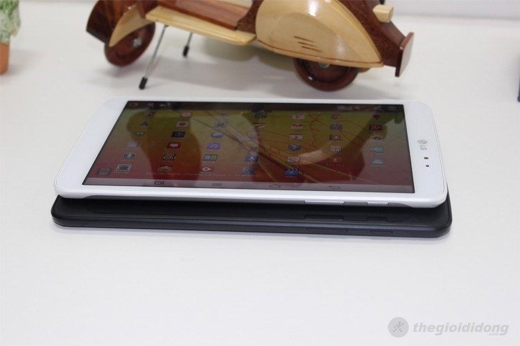 Máy tính bảng LG G Pad 8.3 16GB/Wifi