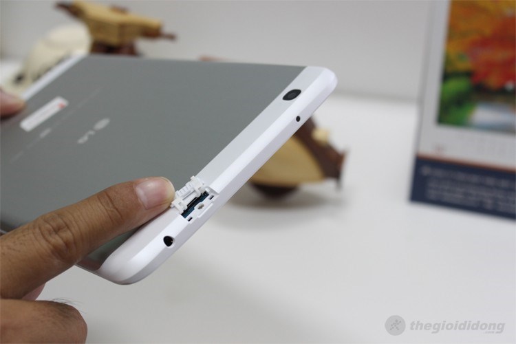 Máy tính bảng LG G Pad 8.3 16GB/Wifi