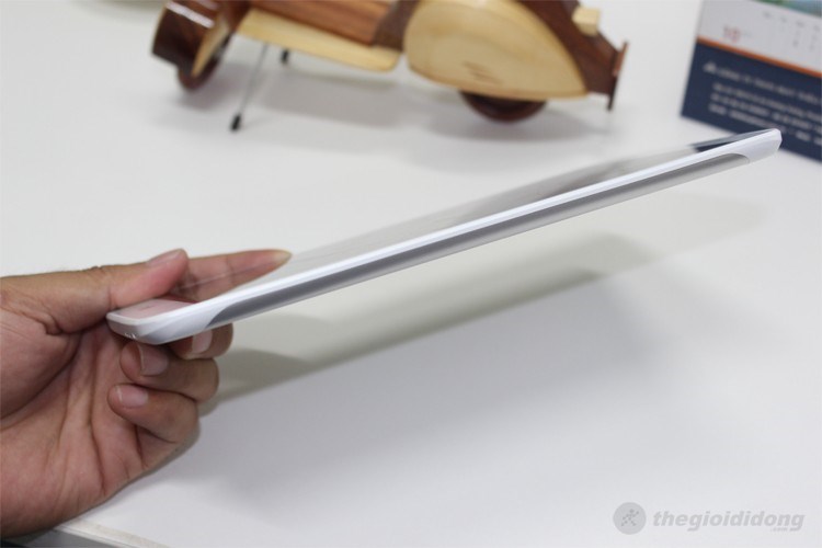 Máy tính bảng LG G Pad 8.3 16GB/Wifi