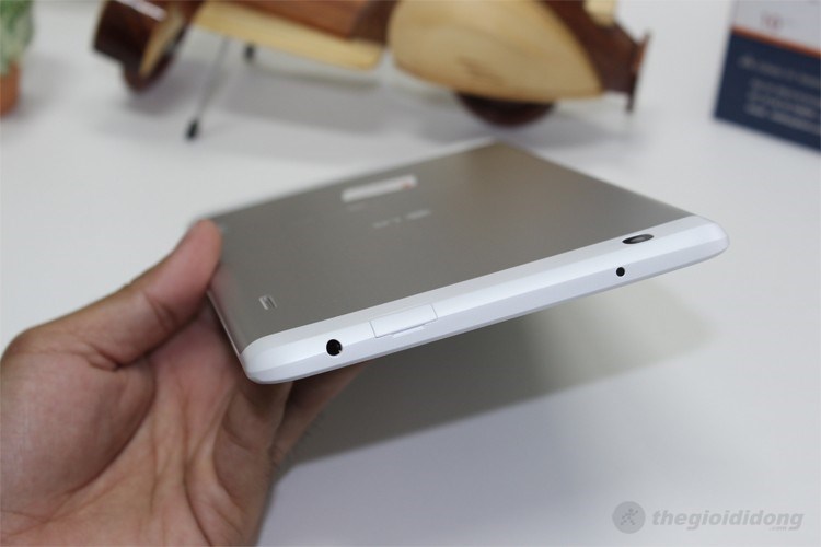 Máy tính bảng LG G Pad 8.3 16GB/Wifi