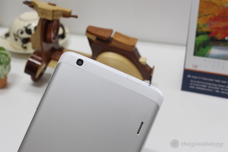 Máy tính bảng LG G Pad 8.3 16GB/Wifi