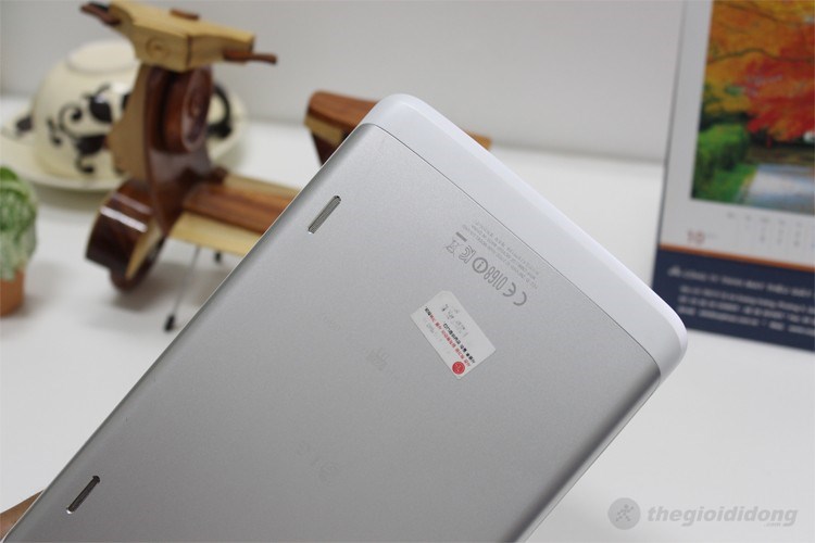 Máy tính bảng LG G Pad 8.3 16GB/Wifi