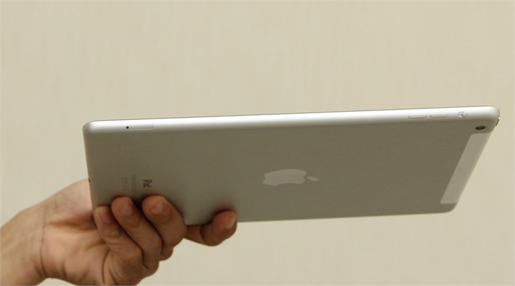 Máy tính bảng iPad Air Cellular 32GB