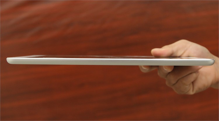 Máy tính bảng iPad Air Wifi 16GB