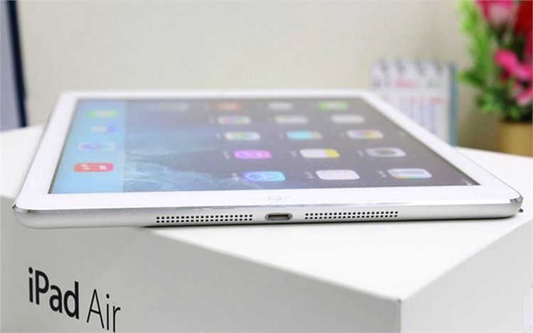 Máy tính bảng iPad Air Wifi 16GB